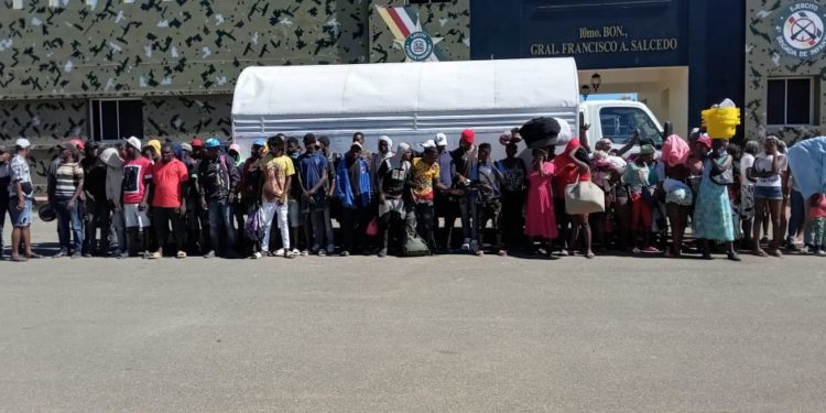 Director Migración reitera su compromiso de seguir implementando acciones contra migración ilegal en el país