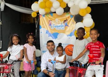 Viceministro Carlos Valdez realiza segunda versión de “Plásticos x Juguetes” en el municipio de Haina