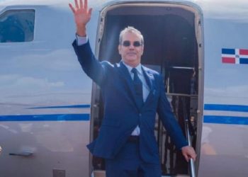 Presidente Abinader viaja este lunes a Argentina