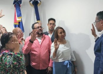 Doctora Mireya Jass gana presidencia Colegio Dominicano de Locutores