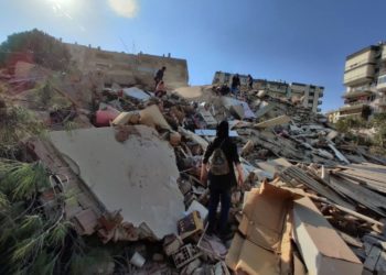 Ascienden a 1,799 muertos por sismo en Turquía y Siria