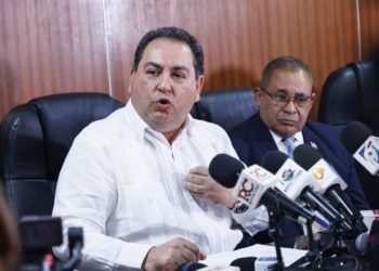 SNS trabaja para reducir indicadores de Mortalidad Materna y Neonatal; se solidariza con familiares fallecidos