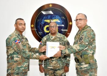 Comandante general del Ejército asume el mando del Comando Conjunto Unificado de Fuerzas Armadas