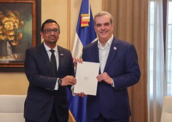 Reino Unido ampliará línea de crédito para República Dominicana a 4,000 millones de libras esterlinas
