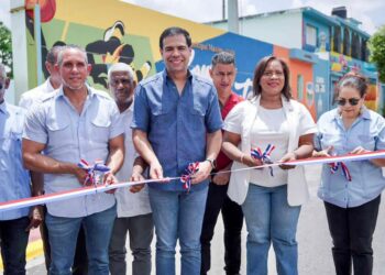 Roberto Ángel encabeza diversas actividades de accion social en comunidades de Monseñor Nouel