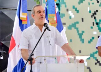 Presidente Abinader define de irresponsable a algunos organismos multilaterales que quieren que RD asuma situación de Haití