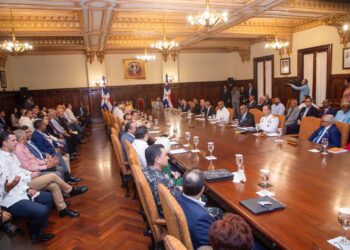 Consejo de Ministros aprueba política presupuestaria del año 2024 cumpliendo el mandato de ley