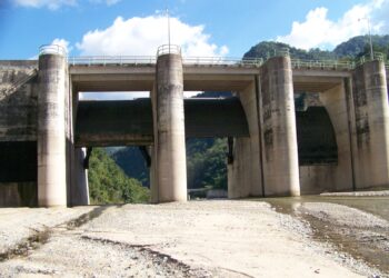 Egehid acuartela personal técnico de las 27 hidroeléctricas y activa Comité de Emergencias