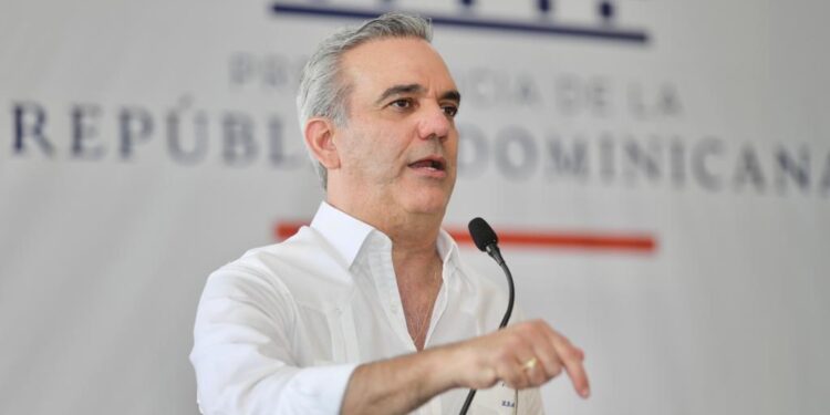 Presidente Abinader inaugura 7 obras en Bonao y La Vega, entre estas, tres centros educativos y dos nuevas instalaciones de INFOTEP