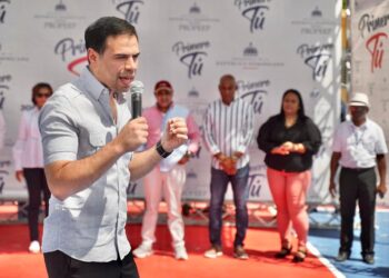 Roberto Ángel afirma política social de Abinader es efectiva y permanente en Monte Plata y el país