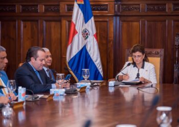 Vicepresidenta encabeza Consejo de Gobierno para conocer Presupuesto General del Estado 2024