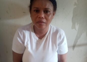 Este martes conocerán medida de coerción a mujer acusada de torturar y matar sobrino de ocho años en Higüey