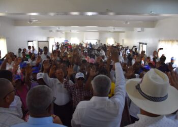 Juan Rosa encabeza exitosa juramentación de movimientos en apoyo a Luis Abinader en San Juan de la Maguana