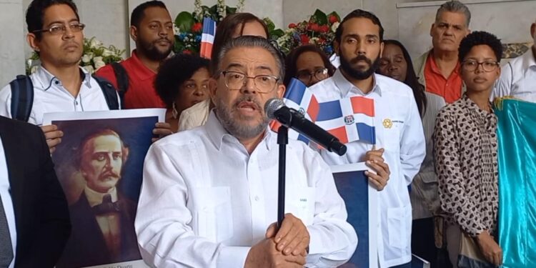 Guillermo Moreno llama a emular principios y legado de Juan Pablo Duarte