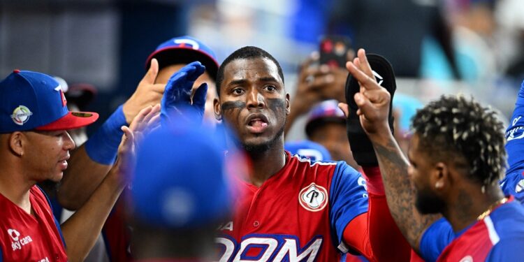 Dominicana vence a Panamá y avanza a la final