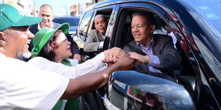 Leonel moviliza la FP y asegura el juego no ha terminado, ahora es que empieza