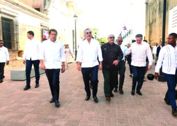 Abinader y Collado inauguran remozamiento Calle Las Damas y Museo Fortaleza de Santo Domingo