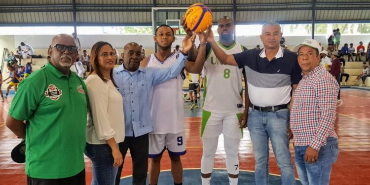 Inauguran Campeonato Nacional de Baloncesto Universitario 3×3
