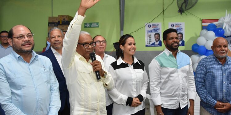 Juan Rosa Juramenta Director de Estrategia Fuerza del Pueblo en San Luis