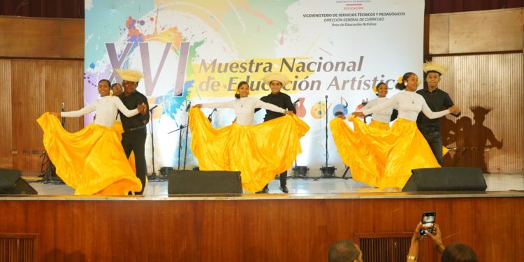 El Minerd celebra la XVI Muestra Nacional de Educación Artística