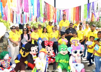Kelvin Cruz inaugura Olimpiadas Infantiles Municipales La Vega 2024