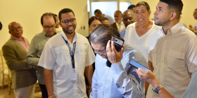 Un cheque tiene tu nombre”, ministro Camacho a Pinales