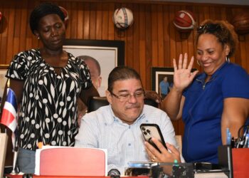 Camacho a Pinales y Alcántara: ustedes son parte de “los mejores atletas del mundo”