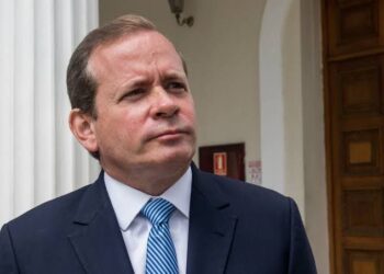 Piden a Blinken mayor presión sobre dictadura de Maduro