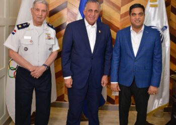 Kelvin Cruz reitera su compromiso de apoyar los Juegos Centroamericanos y del Caribe Santo Domingo 2026