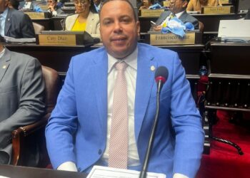 Diputado Manuel Núñez somete resolución para construir teleférico desde Los Girasoles hasta el km 9 de la autopista Duarte