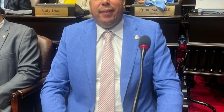 Diputado Manuel Núñez somete resolución para construir teleférico desde Los Girasoles hasta el km 9 de la autopista Duarte