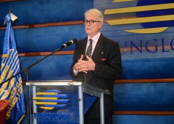 Javier del Rey Morató dicta conferencia en Funglode sobre “la teoría lúdica de la comunicación política”