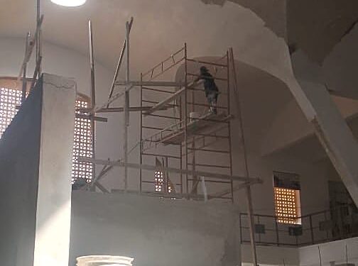 Avanzan trabajos en Mercado Modelo de San Cristóbal, con más de dos mil metros baldosas en interior edificación