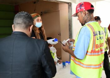 INTRANT realiza pruebas de drogas y alcohol de a conductores del KM.9 de la Autopista Duarte