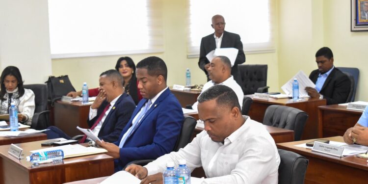 Ayuntamiento de San Cristóbal declara al Instituto Politécnico Loyola “Patrimonio Científico, Técnico y Agronómico”