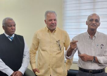 Comunitarios, fuerzas vivas y autoridades de San Cristóbal se unen para evitar daños a Cuevas del Pomier