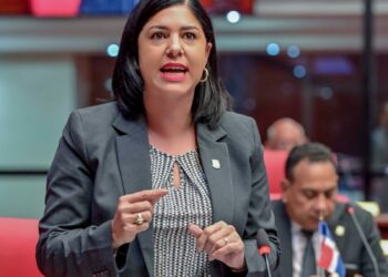 Senado aprueba en proyecto que regula la sucesión en el nivel municipal