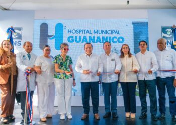 Paliza inaugura remozado Hospital Municipal Guananico, Puerto Plata
