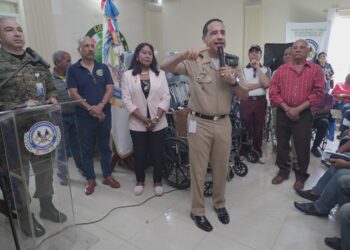 MIDE entrega ayudas, viviendas y electrodomésticos a pensionados militares en San Isidro