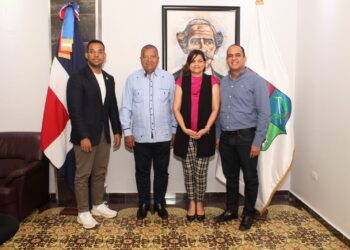 Alcaldía de San Cristóbal fortalece vínculos institucionales con la Cámara de Comercio para impulsar proyectos urbanos y comerciales