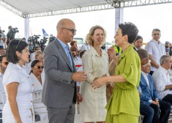 Directora de AERODOM Mónika Infante resalta liderazgo de Igor Rodríguez en el sector aviación