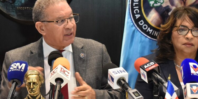 Instituto Duartiano condena alteración del Himno Nacional y anuncia acciones legales