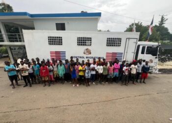 Ejército detiene 73 haitianos indocumentados durante operativo fronterizo en Dajabón
