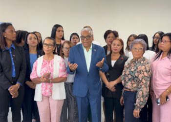 DGJP fortalece lazos institucionales con CEDI-MUJER durante visita guiada