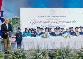 Luis Miguel De Camps reafirma su apuesta estratégica por el magisterio como eje clave para transformar el sistema educativo