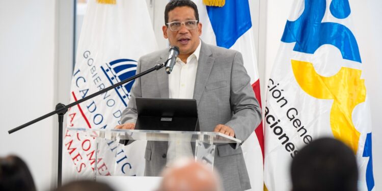 DGCP somete a consulta pública 4 propuestas de fichas técnicas estandarizadas de bienes tecnológicos