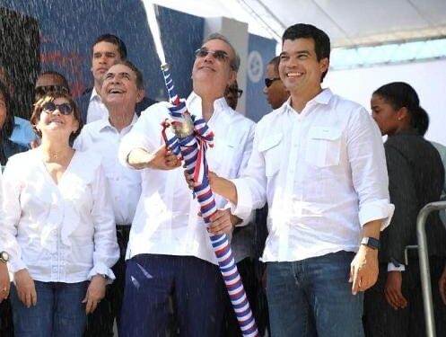 Presidente Abinader inaugurará centros educativos, un puente y ampliación de acueducto en Azua