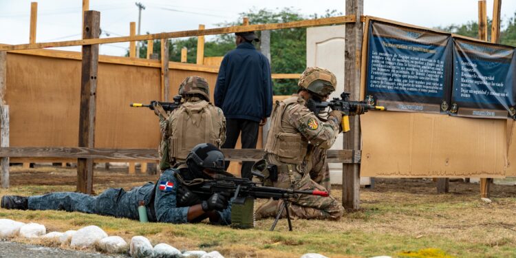 Clausuran Ejercicios Conjuntos y Combinados “DUNAS 2026”, fortaleciendo la cooperación militar entre República Dominicana y Francia