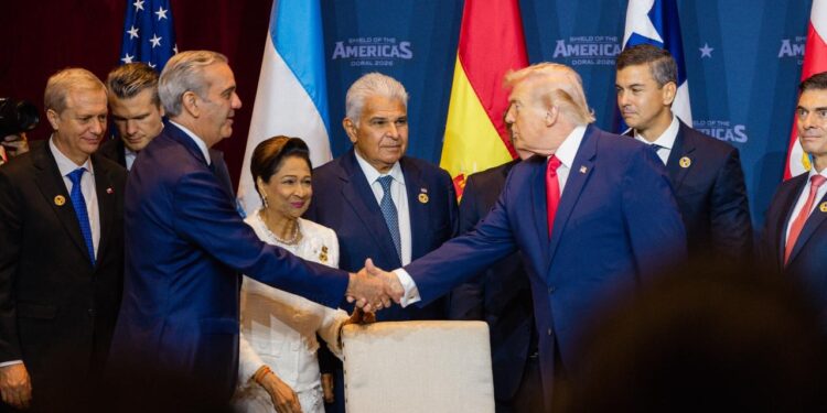 «Presidente Abinader participa en firma de proclamación para crear coalición militar contra cárteles del narcotráfico