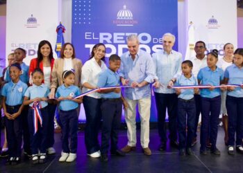 Presidente Abinader entrega moderna Escuela Comunal Barrio Lindo: un espacio de dignidad y confort para 900 estudiantes de Villa Mella
